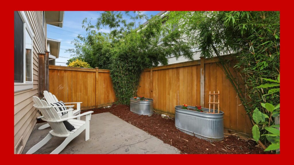 Wood Fences Are Beautiful